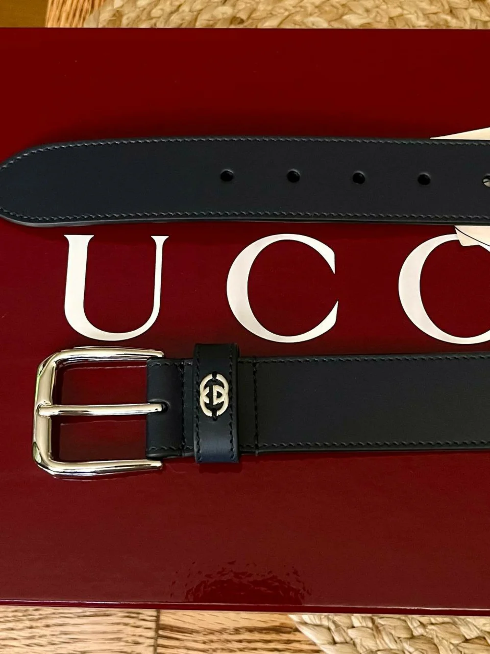 Gucci 💯 sleek